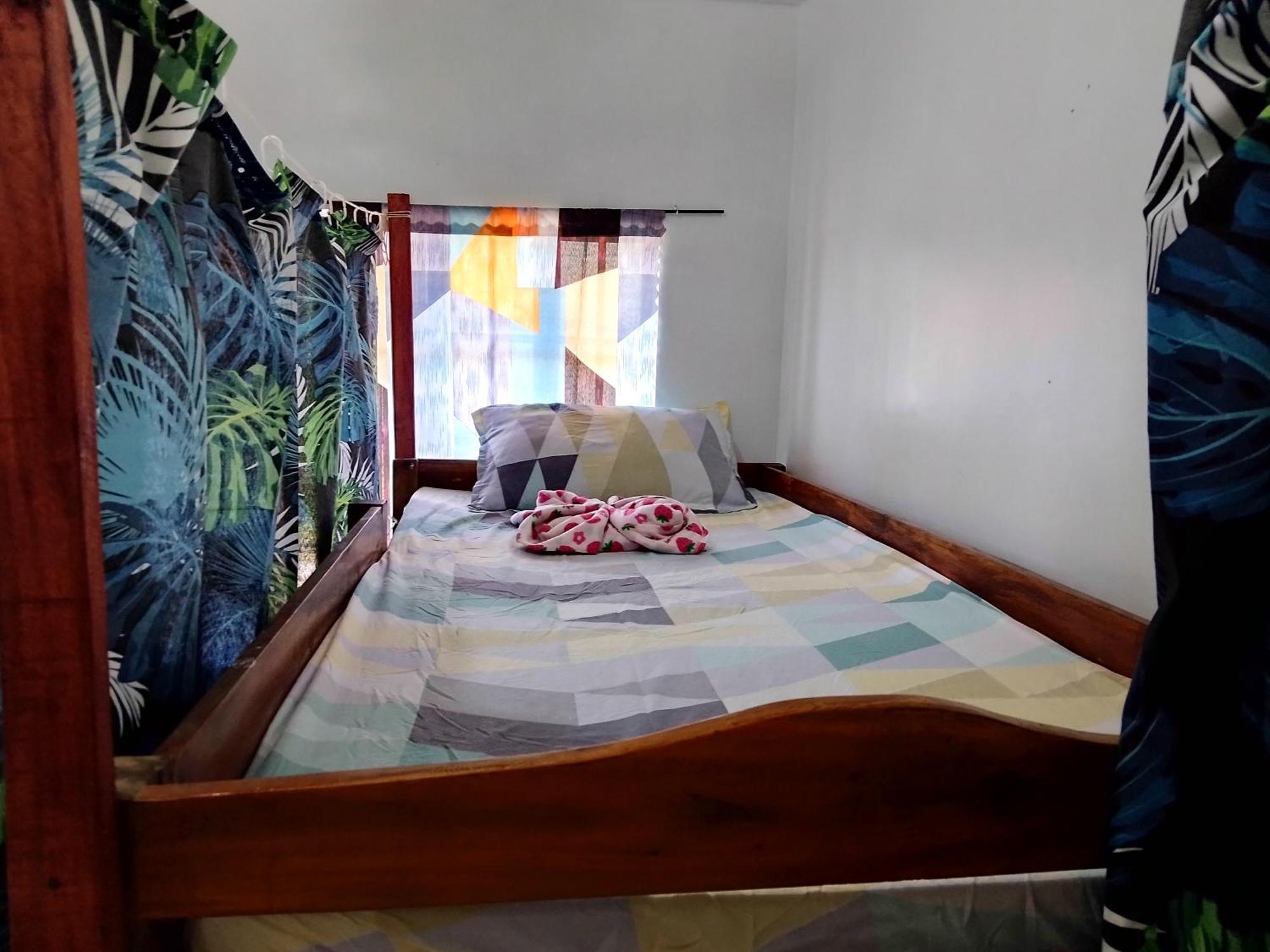 Apartamento Estrelle Orange House - Backpackers Hub Puerto Princesa Exterior foto