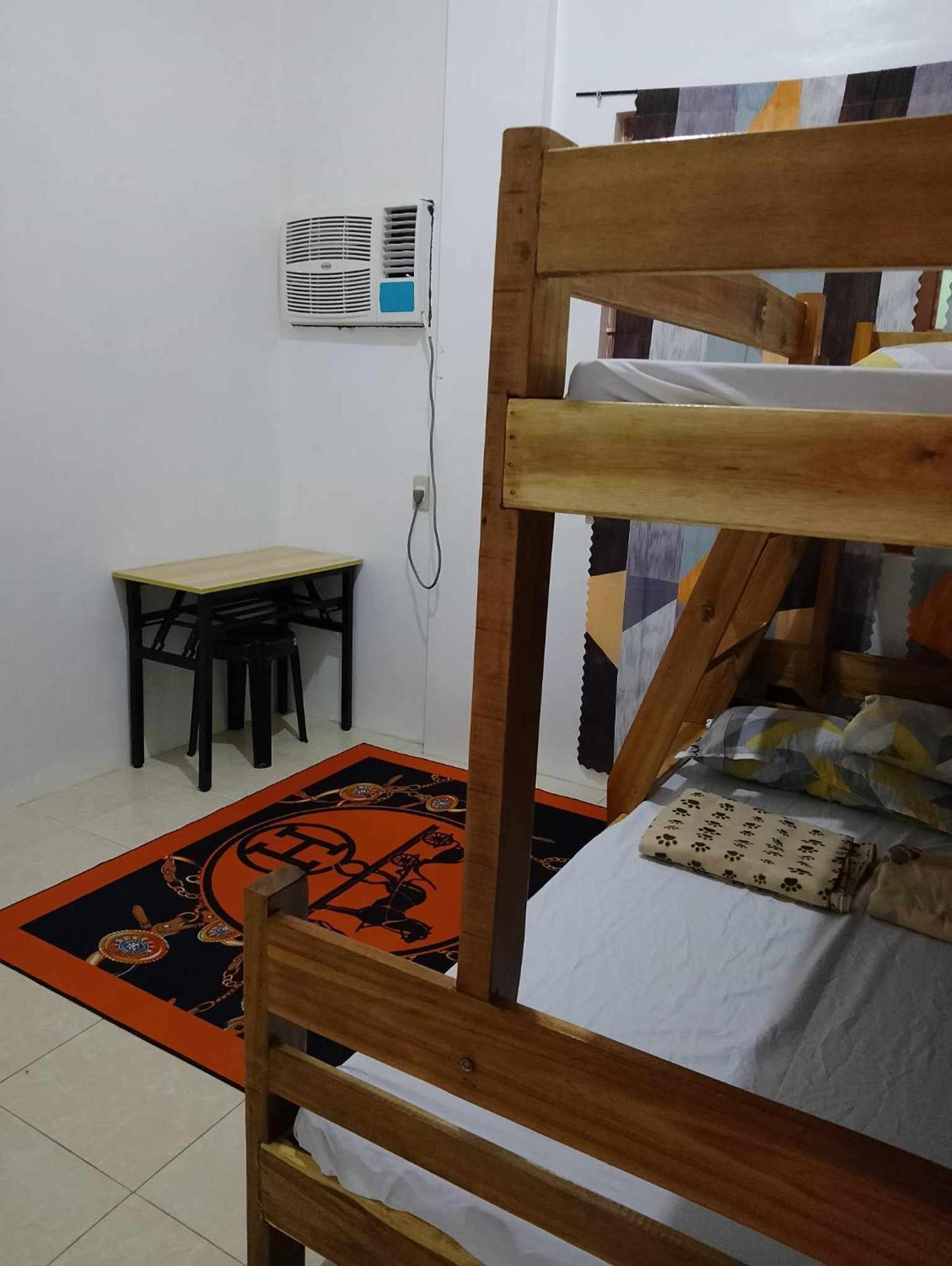 Apartamento Estrelle Orange House - Backpackers Hub Puerto Princesa Exterior foto