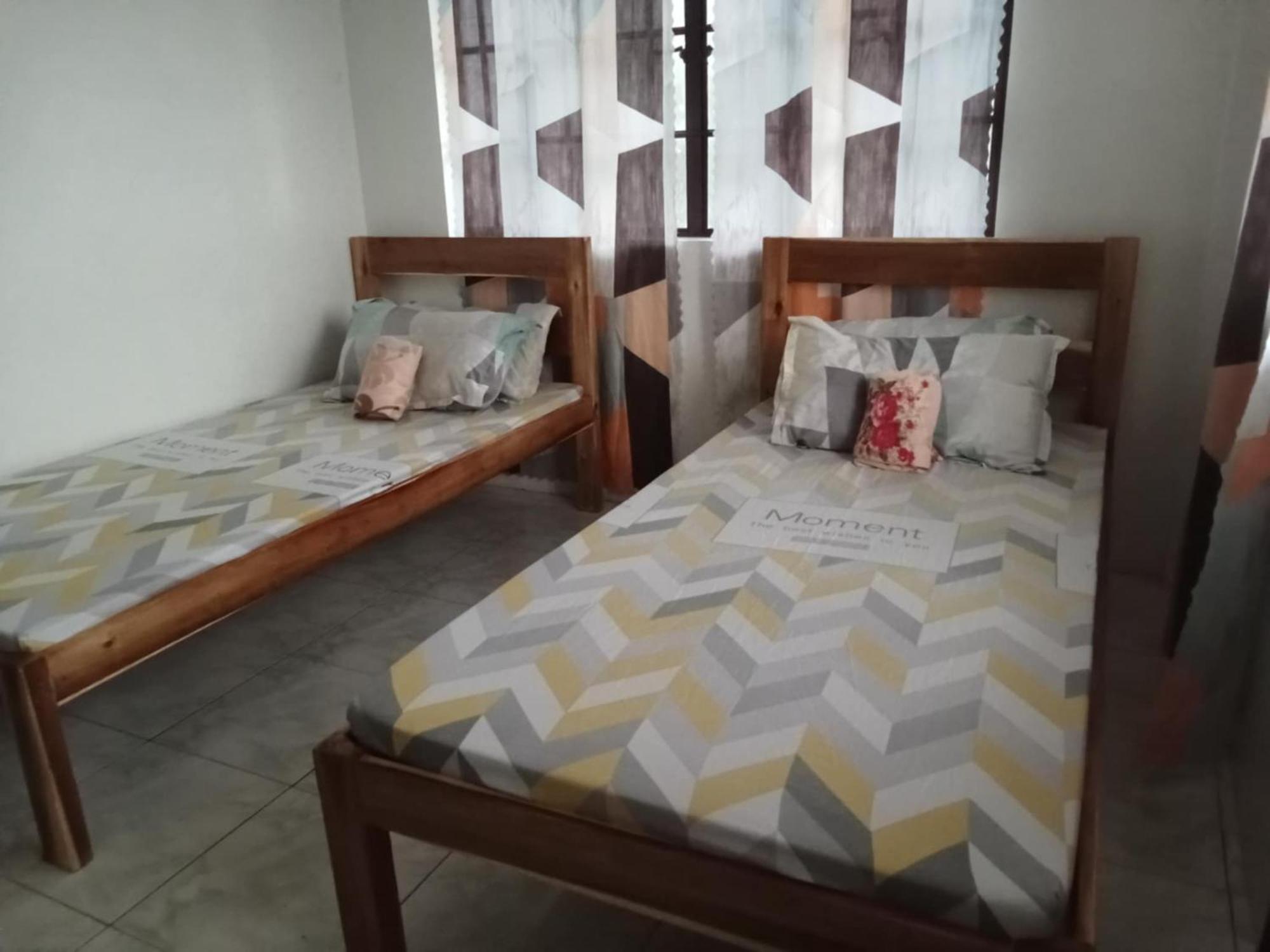 Apartamento Estrelle Orange House - Backpackers Hub Puerto Princesa Exterior foto